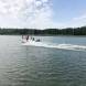 wandrus-oboz-sportow-wodnych-holowanie-za-motorowka-narty-wodne-wakeboard-banan-oponka-3702.jpg
